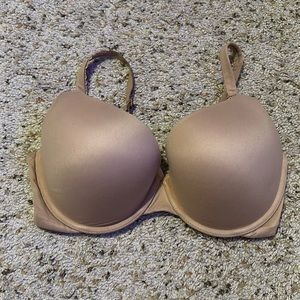 Preowned Victoria’s Secrets Bra